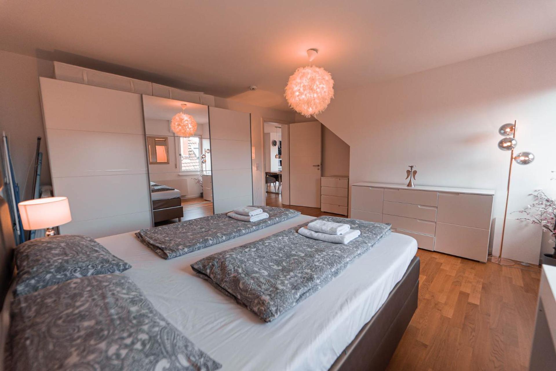 Ferienwohnung Luxurious Penthouse Stuttgart Exterior foto